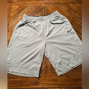 Nike Men's Light Gray Athletic Shorts